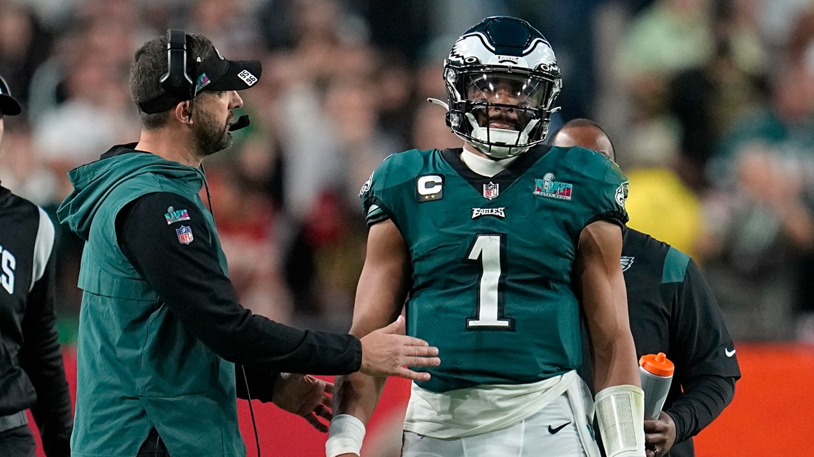 Super Bowl 2023 officials slammed for penalty on Eagles' James Bradberry in  Chiefs' win