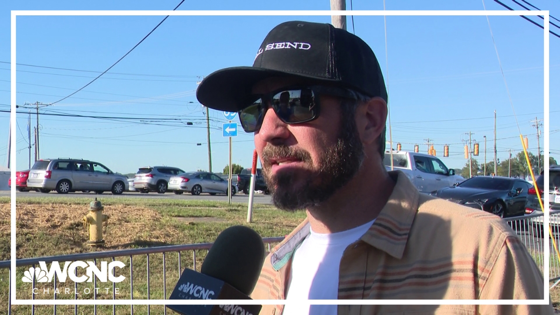 Nick Carboni chats with Truex about his preparations for the race.