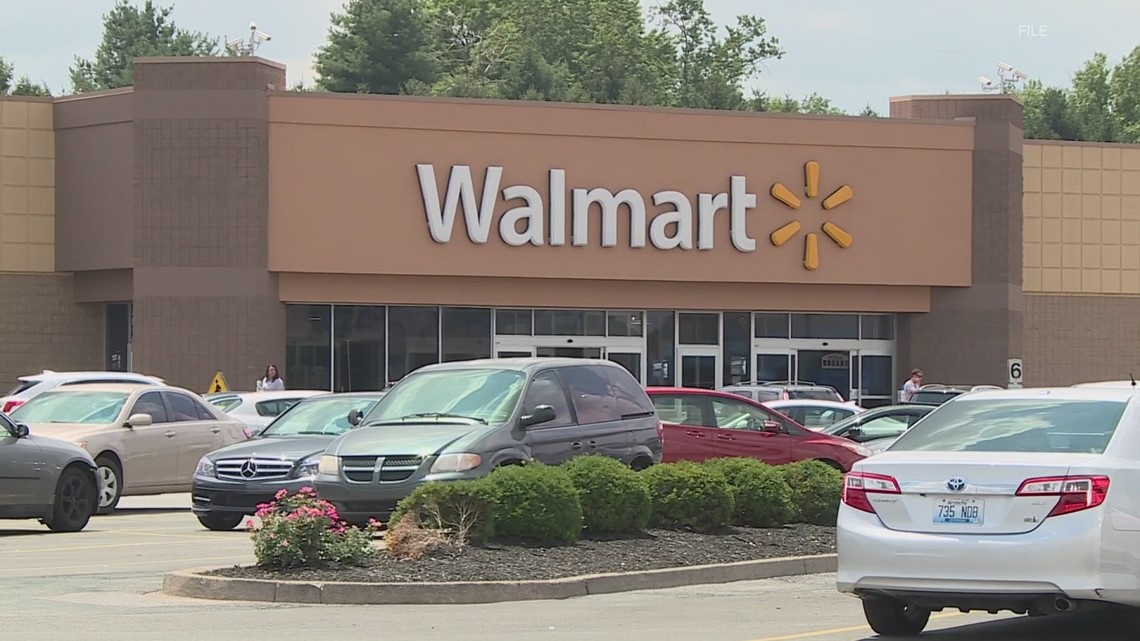 Ameaça de bomba no 'Walmart' deixa clientes e funcionários em alerta