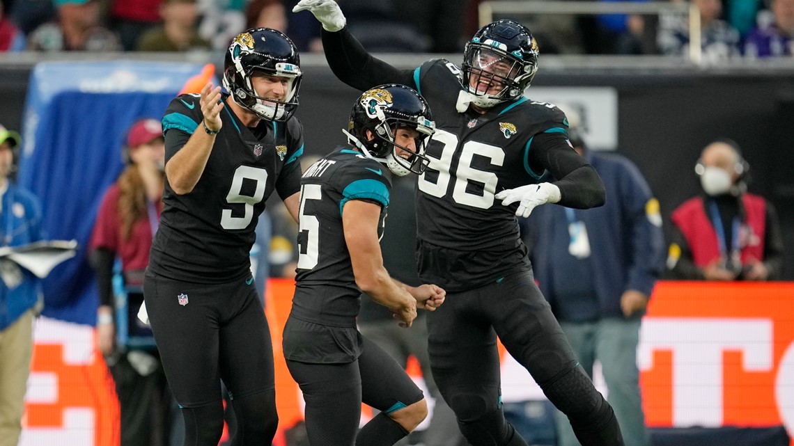 JAGUARS WIN!!! 20game losing streak ends in London with 2320 win over