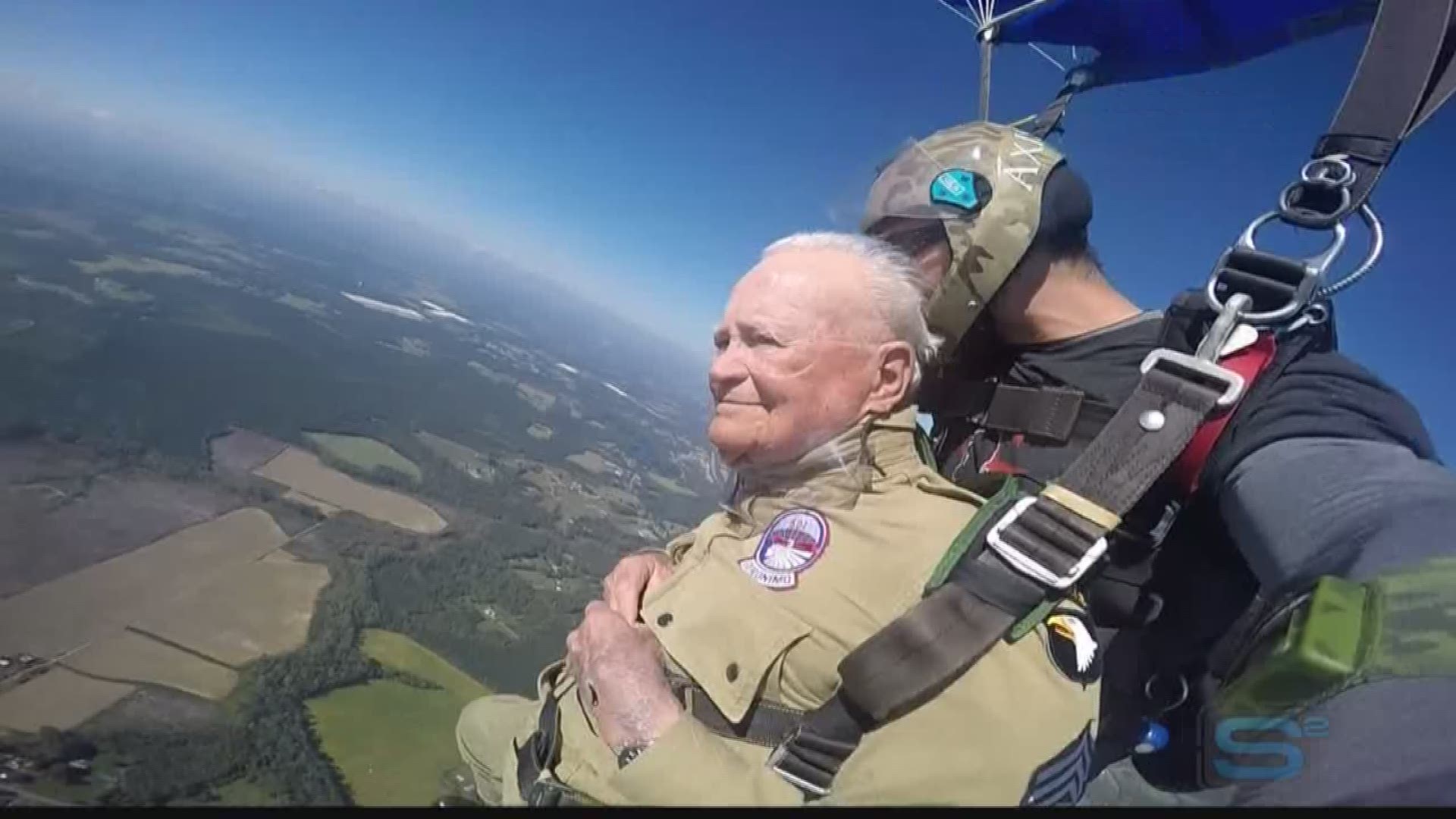 Local vet celebrates 95th birthday with skydive