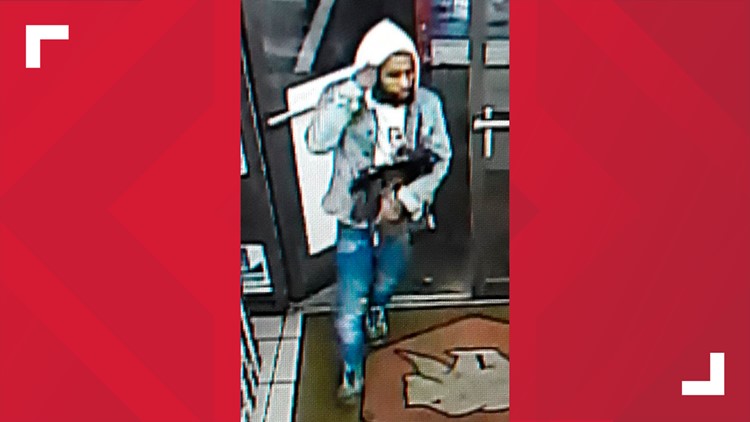Man left drugs, gun in designer bags at convenience store | 0