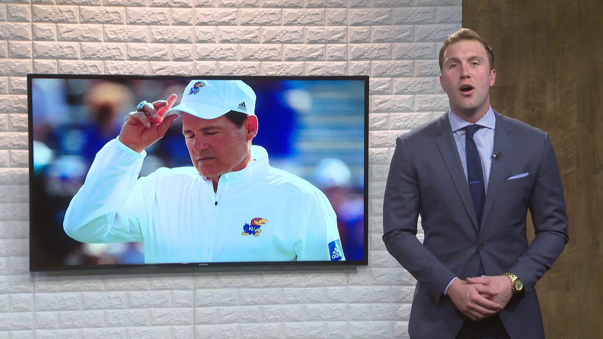 Les Miles part ways with Kansas over behavior with women at LSU