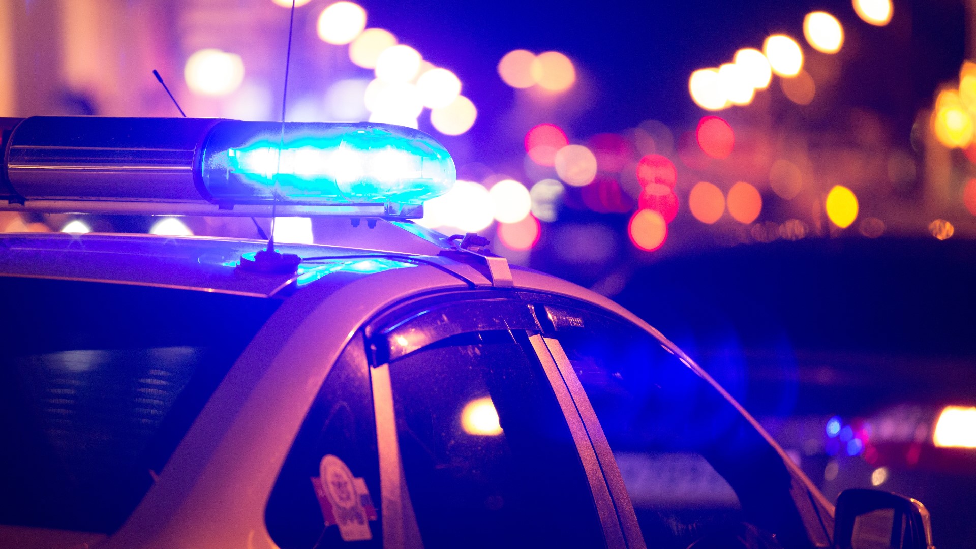 Rideshare passenger killed in hit-and-run crash on I-225 | 9news.com